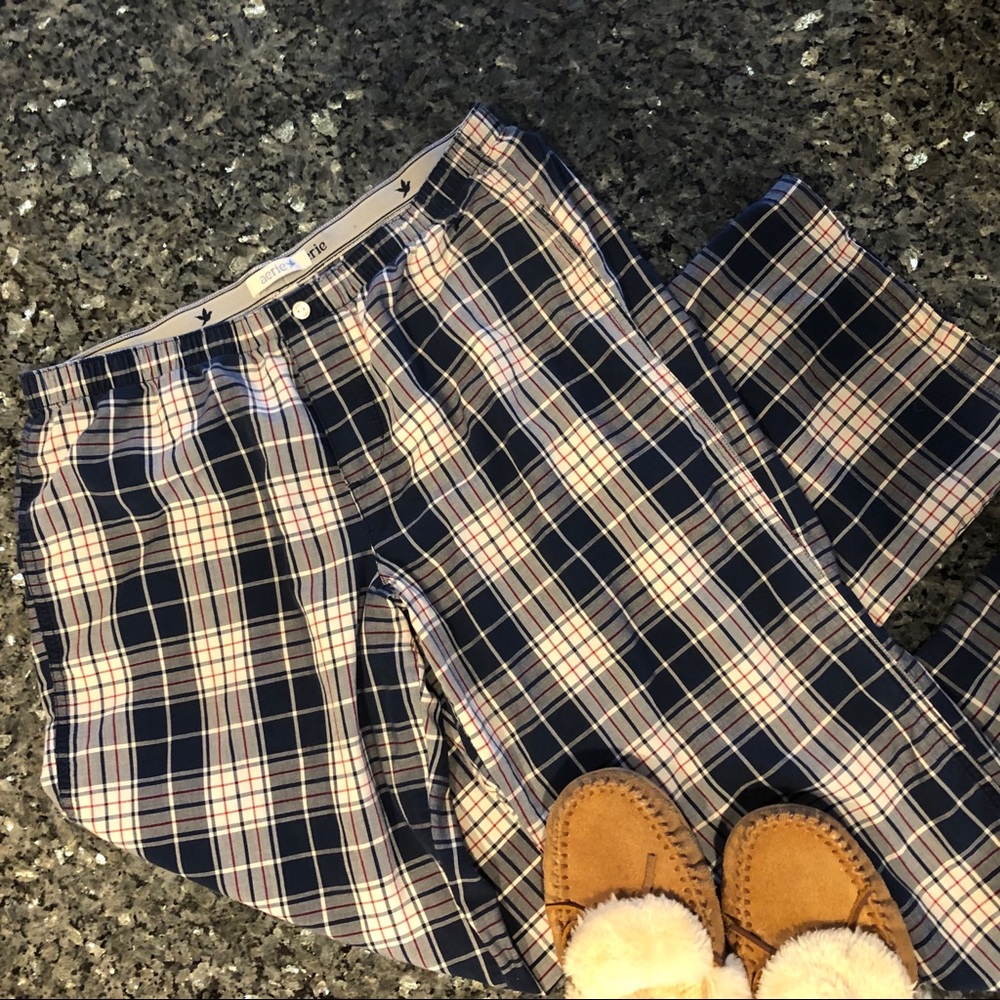AERIE Navy, White & Red Plaid Pajama Bottoms - Picture 13 of 14